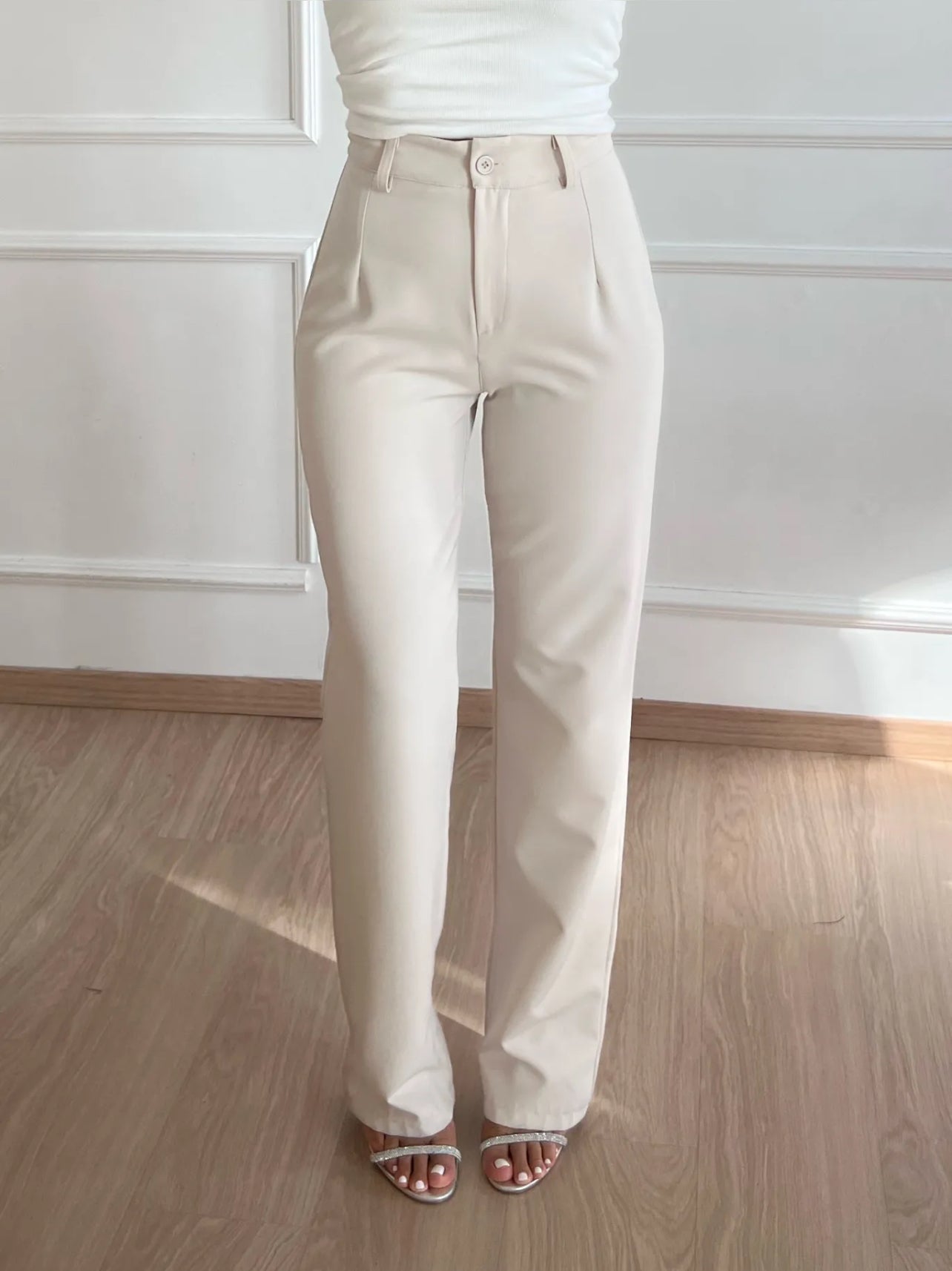 Aurali – Modern Women's Trousers with Comfortable Fit