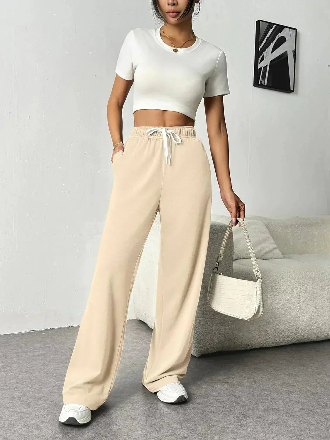 LIVIA - Wide Leg Jogging Pants