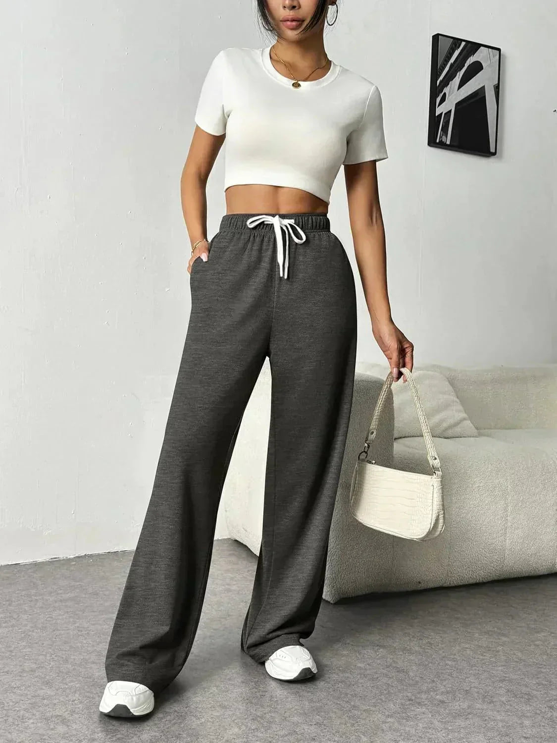 LIVIA - Wide Leg Jogging Pants