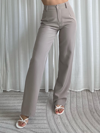 Aurali – Modern Women's Trousers with Comfortable Fit